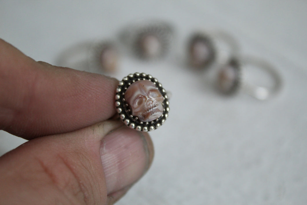 Skull carved Pearl Ring