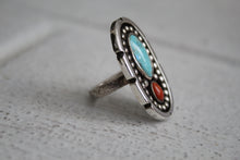 Load image into Gallery viewer, Turquoise and Coral Ring sz 6