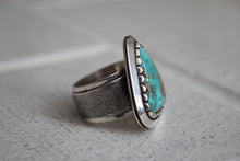 Load image into Gallery viewer, Turquoise and Sterling Silver Ring Sz 10.5