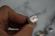 Load image into Gallery viewer, Casted Fresh Water Pearls Rings