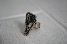 Load image into Gallery viewer, White Buffalo Bolt Ring sz 8.5