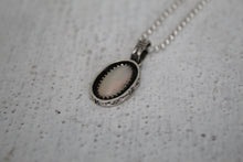 Load image into Gallery viewer, Opal Necklace