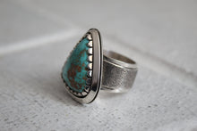 Load image into Gallery viewer, Turquoise and Sterling Silver Ring Sz 10.5