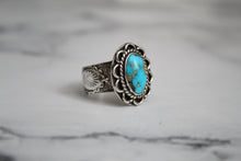 Load image into Gallery viewer, Turquoise Concho Band Ring sz 8.5