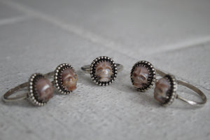 Skull carved Pearl Ring