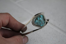 Load image into Gallery viewer, Turquoise Cuff