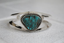 Load image into Gallery viewer, Turquoise Cuff
