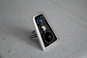 Size 7.5 Turquoise and Onyx Ring