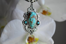 Load image into Gallery viewer, Turquoise Statement Necklace